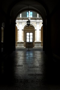 Palazzo Azzolino (sec.xvi) - cortile