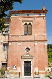 Frazione Piane, ex villa padronale  e Chiesa di S. Filippo.