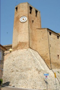 Torre civica.