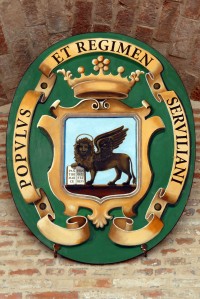  Lo stemma de Comune di Servigliano