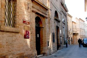 Pinacoteca Civica “Vittore Crivelli”