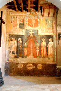 Chiesa di S.Agostino (sec.XIII) - Madonna della Misericordia e Santi, Affresco (sec.xiv-xv)