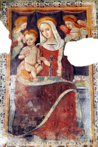 Cripta di S. Ugo, alcuni degli affreschi sulle pareti.