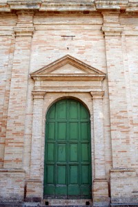 Chiesa di S. pietro apostolo, portale