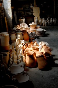 Cocci in ceramica, produzione tipica artigianale