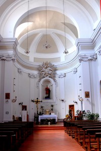 Chiesa di S. lorenzo e nicola , interno