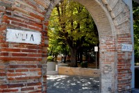 Vecchio portale della Villa comunale